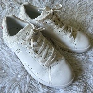 On Cloud White The Roger Advantage Sneakers - 7.5